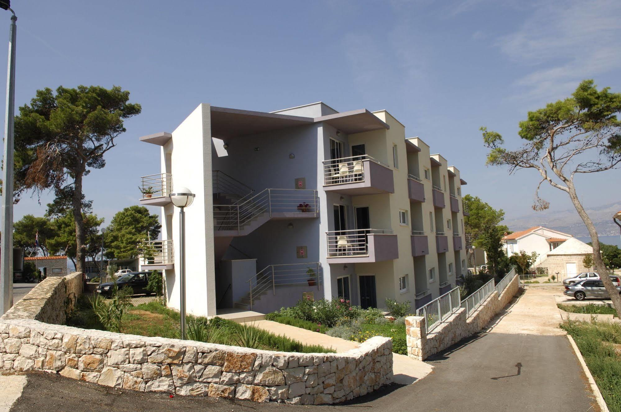 Apartmani Marija Postira Extérieur photo